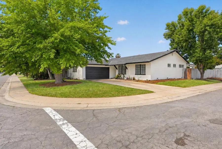 4437 Stockbridge Avenue, Sacramento, CA 95842 - #3