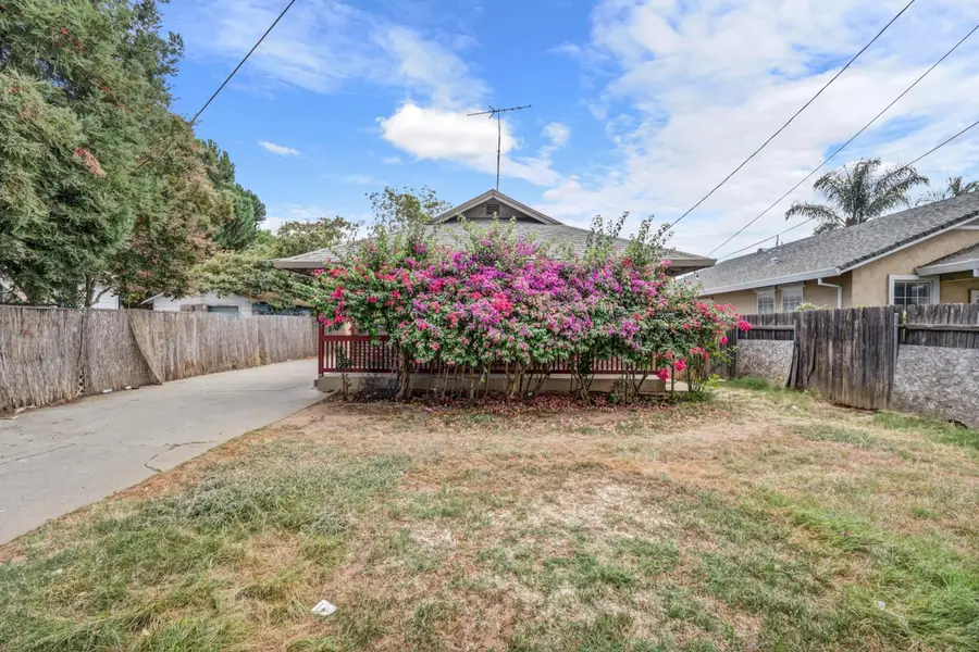 564 Lindsay Avenue, Sacramento, CA 95838 - #2
