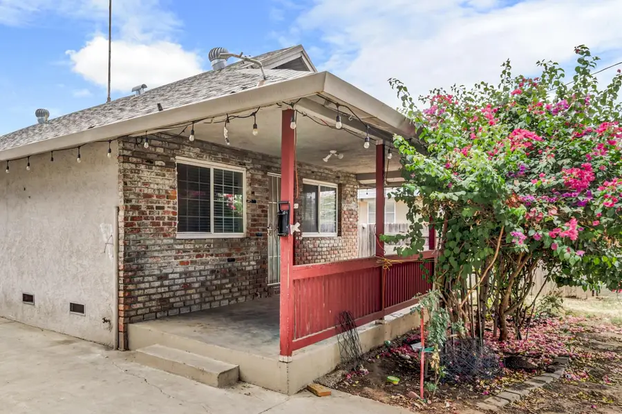 564 Lindsay Avenue, Sacramento, CA 95838 - #3