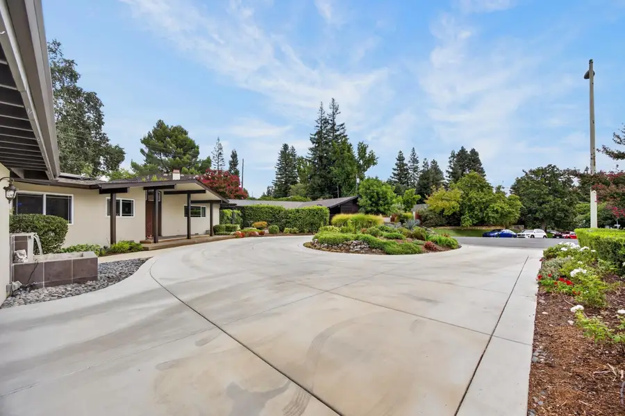 211 Callnon Court, Sacramento, CA 95864 - #3