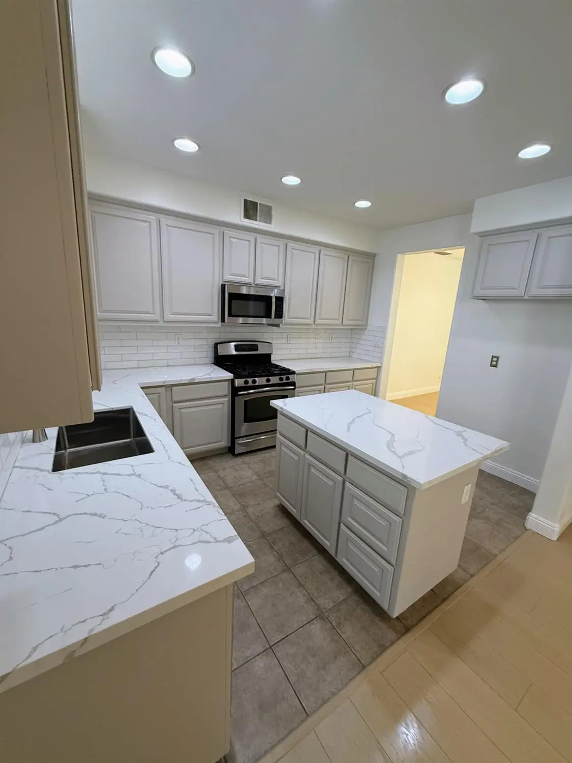 5424 Knotty Pine Way, Sacramento, CA 95835 - #1
