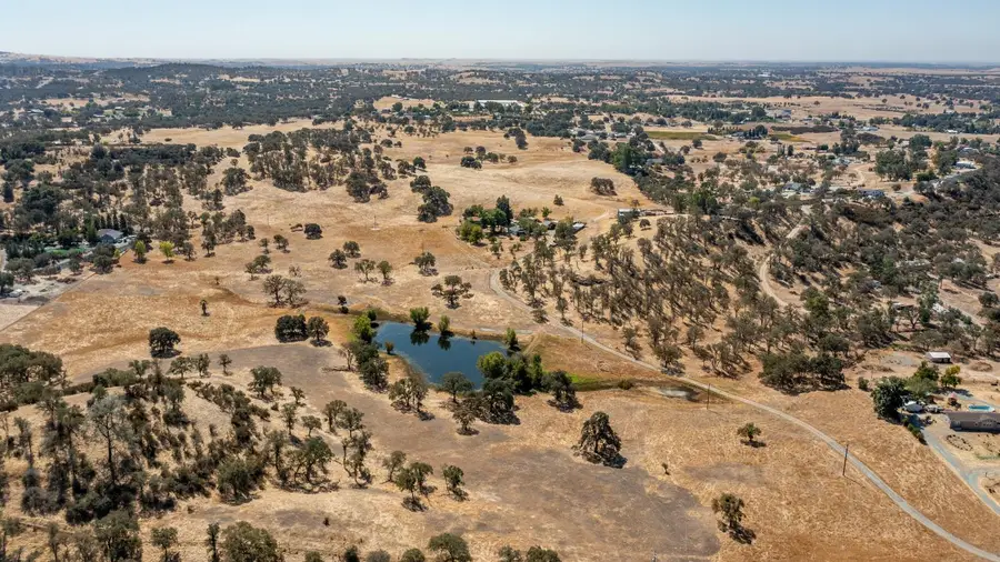 5065 Messing Road, Burson, CA 95225 - #2