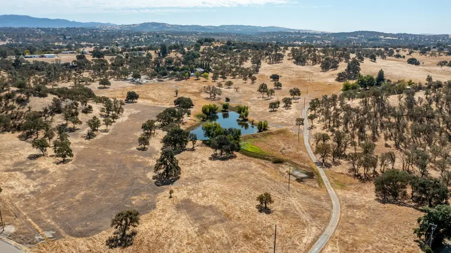 5065 Messing Road, Burson, CA 95225 - #3