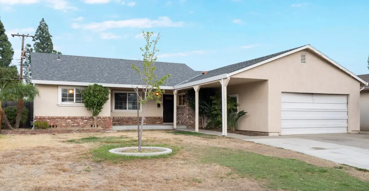 6784 9th Avenue, Sacramento, CA 95820 - #1