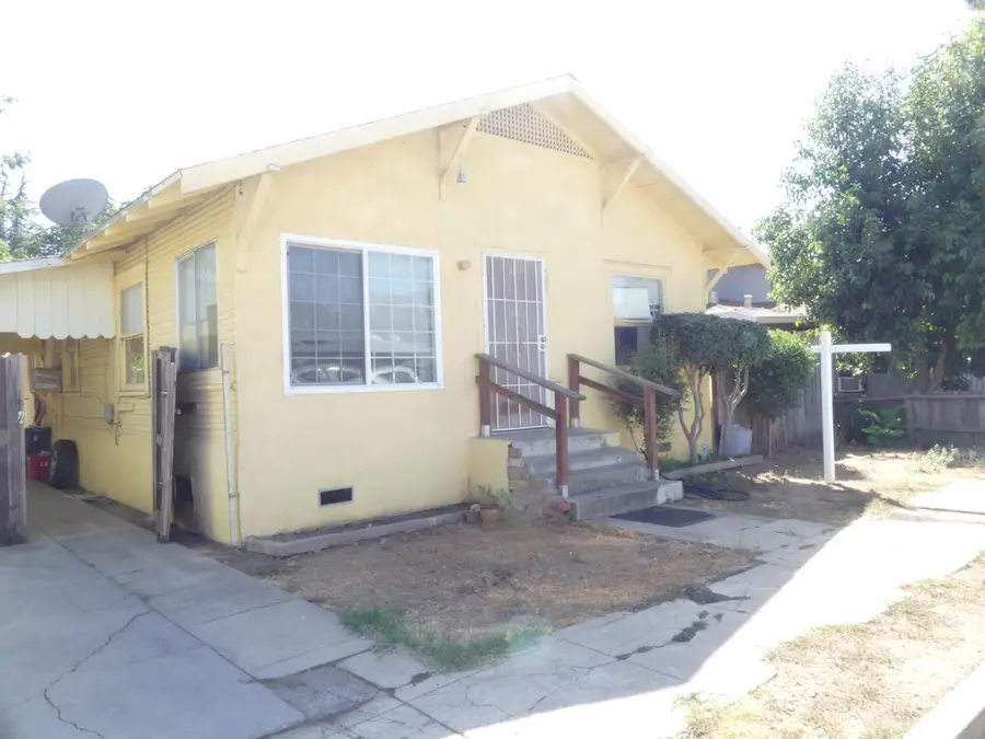 528 Scott Street, Yuba City, CA 95991 - #2