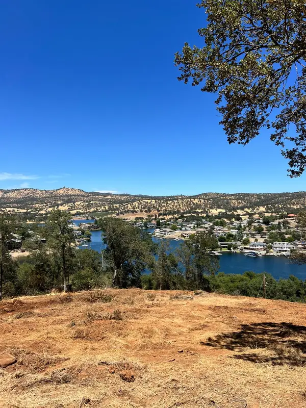 4860 Lakeshore Drive, Copperopolis, CA 95228