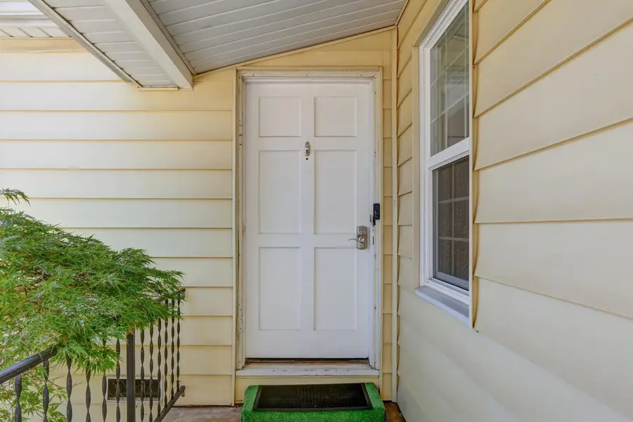 2340 24th Avenue, Sacramento, CA 95822 - #3