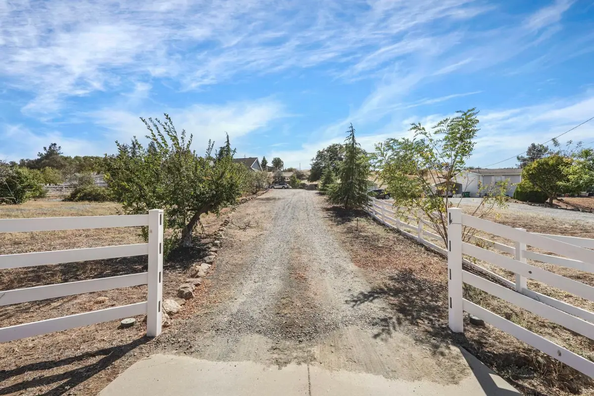 3040 Pepito Drive, La Grange, CA 95329 - #1