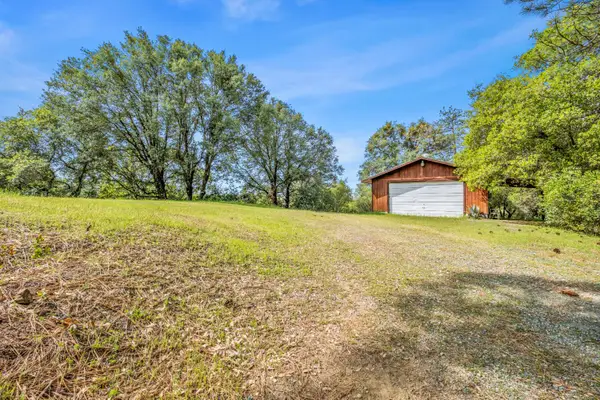 16315 Mount Whitney Drive, Fiddletown, CA 95629