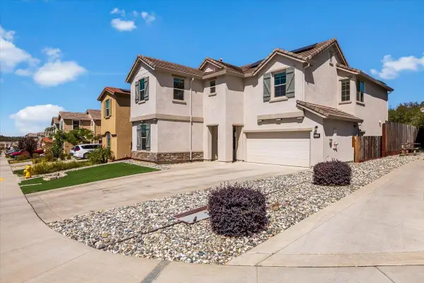 548 Lupine Drive, Ione, CA 95640