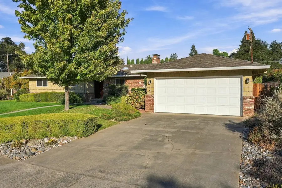 3721 Laura Court, Sacramento, CA 95821 - #3