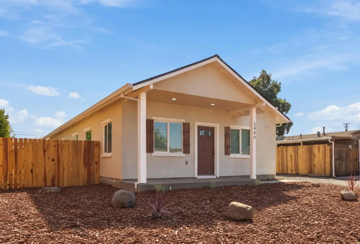 2450 Knoll Street, Sacramento, CA 95815 - #1