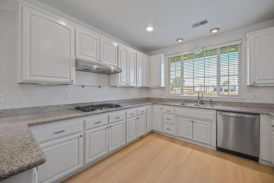 318 Manor Drive, Ione, CA 95640 - #3
