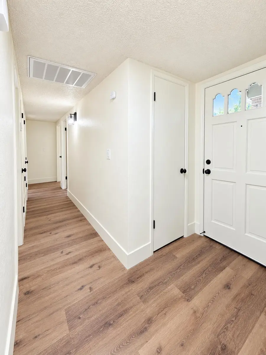 15985 Edmiston Avenue, Ivanhoe, CA 93235 - #3