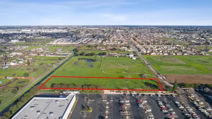 7711 Lenhart Road, Sacramento, CA 95828 - #2