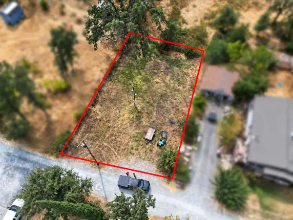 18383 Apple Blossom Lane, Tuolumne, CA 95379