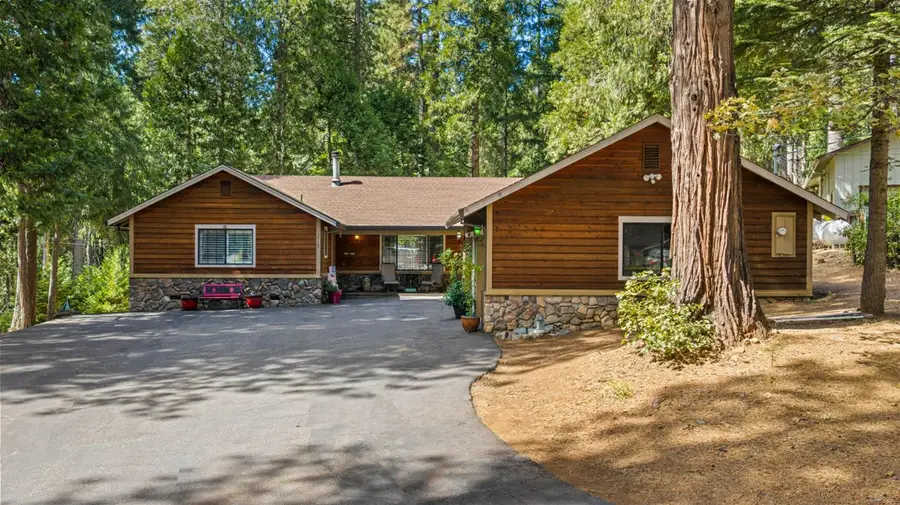 3719 Garnet Road, Pollock Pines, CA 95726 - #2