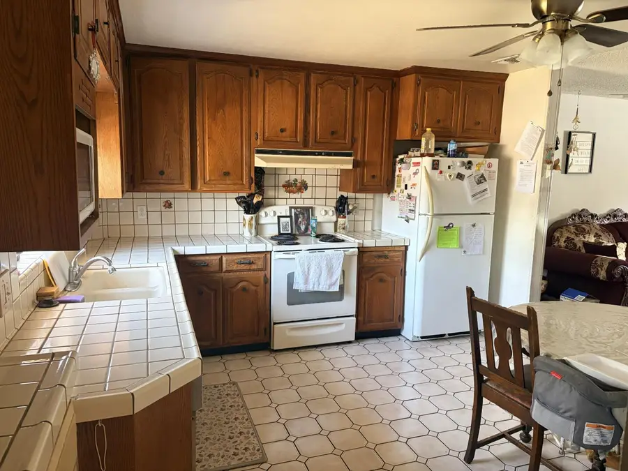 201 Dover Drive, Galt, CA 95632 - #2