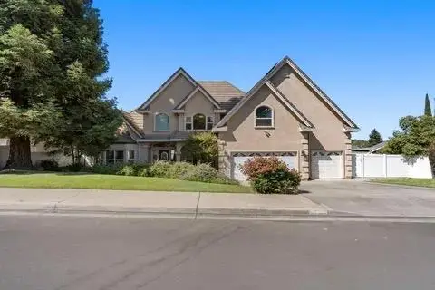 748 Valley View Drive, Oakdale, CA 95361
