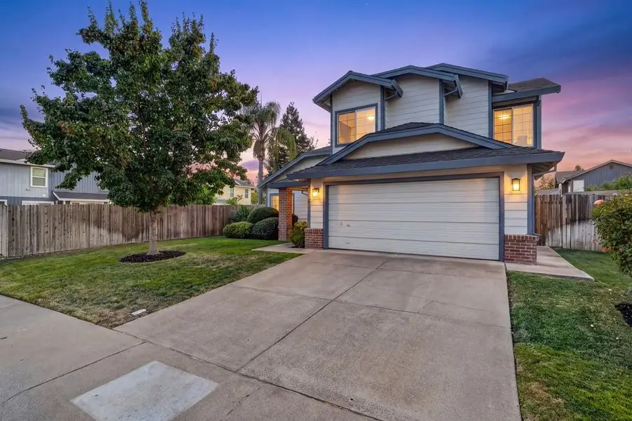 6816 Fall Breeze Court, Elk Grove, CA 95758 - #2
