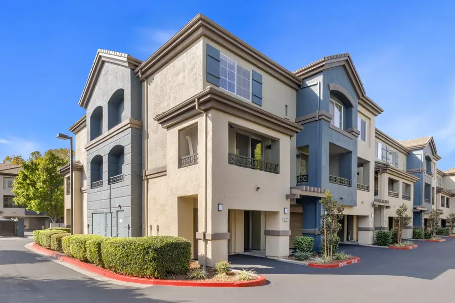 2001 Club Center Drive #8122, Sacramento, CA 95835 - #2