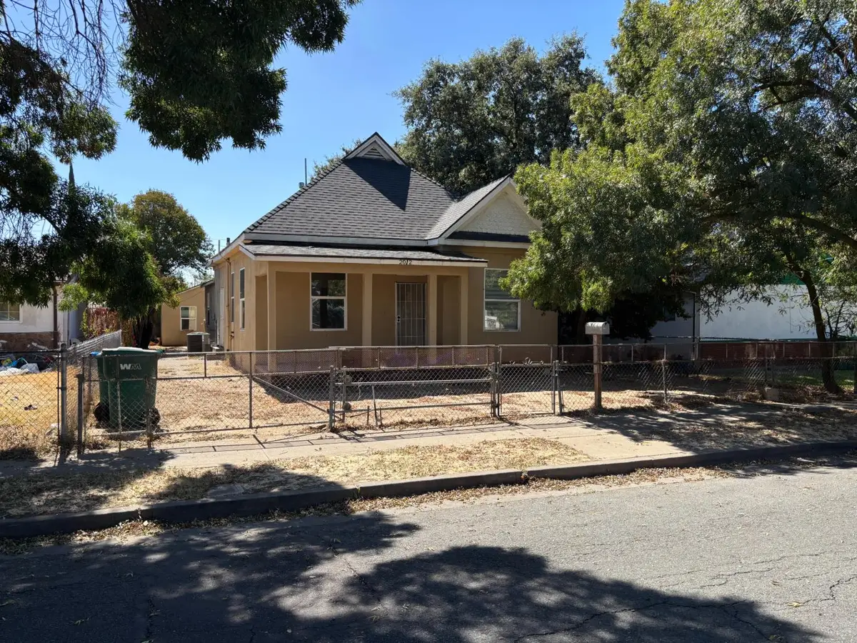 2012 E Marsh Street, Stockton, CA 95205 - #1
