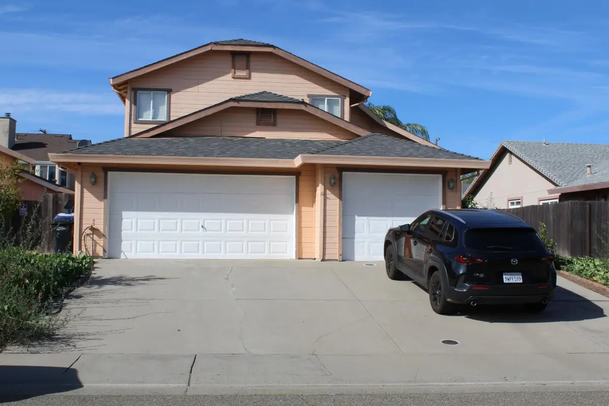 8187 Aden Way, Sacramento, CA 95828 - #1