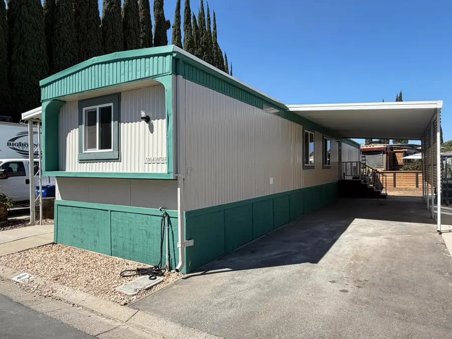 250 E Las Palmas Avenue #47, Patterson, CA 95363 - #3