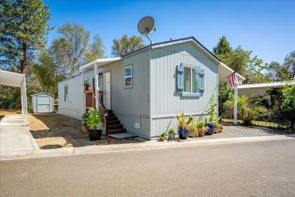 6275 Nob Hill Drive, Newcastle, CA 95658