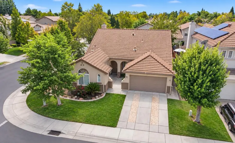 2000 Blackridge Avenue, Sacramento, CA 95835 - #2