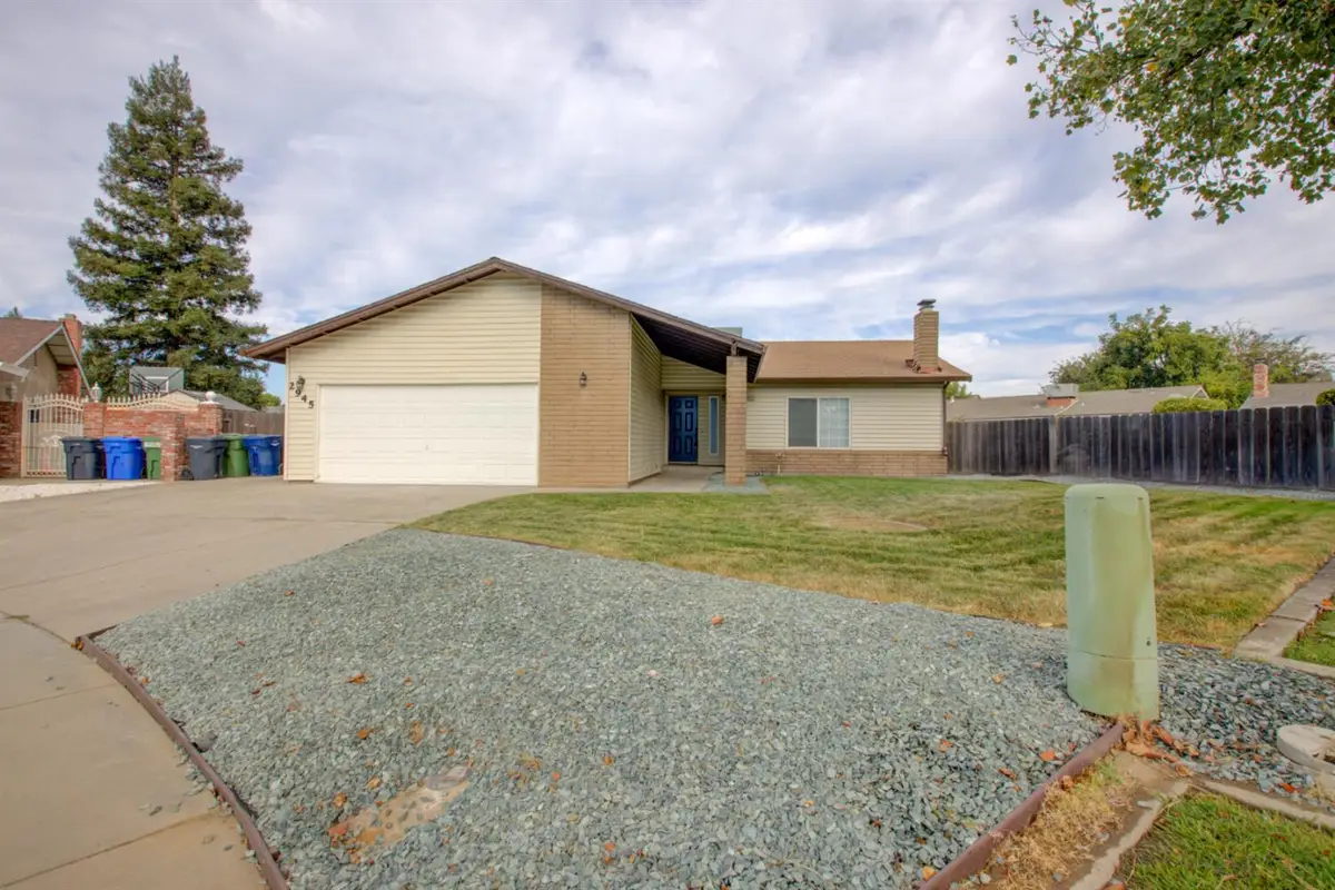 2945 Hughes Court, Turlock, CA 95382 - #1