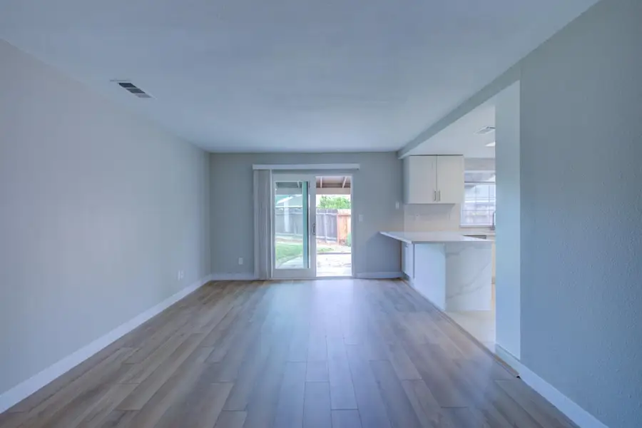 2945 Hughes Court, Turlock, CA 95382 - #3
