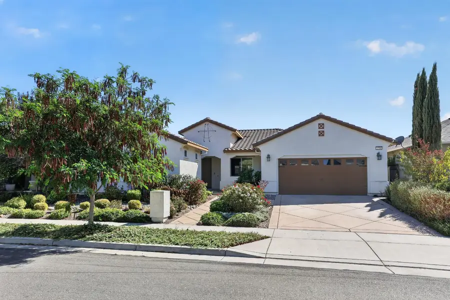 2706 Sweeney Drive, Woodland, CA 95776 - #2