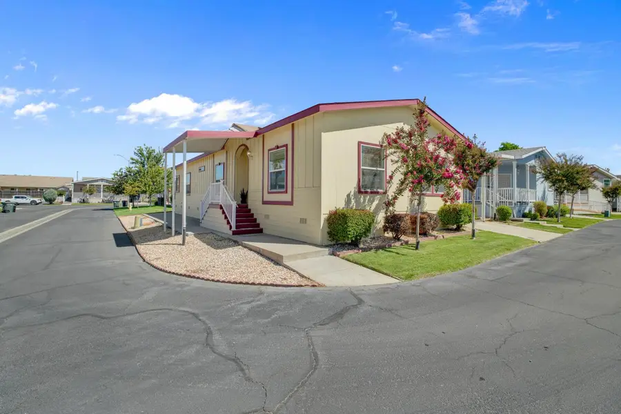 1302 Queen Way #29, Livingston, CA 95334 - #3
