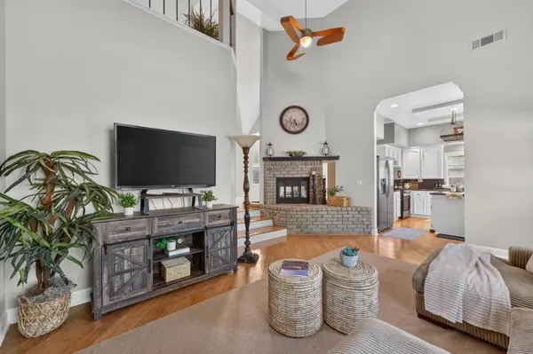 105 Pradera Court, Folsom, CA 95630