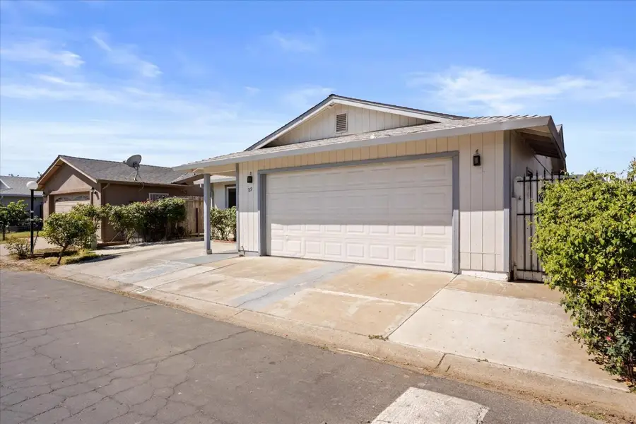 1450 Whyler #29, Yuba City, CA 95993 - #3