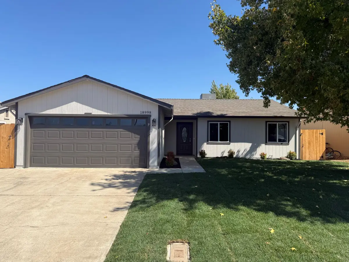 18998 N Lockewood Lane, Lockeford, CA 95237 - #1