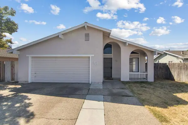 738 Evergreen Way, Manteca, CA 95336