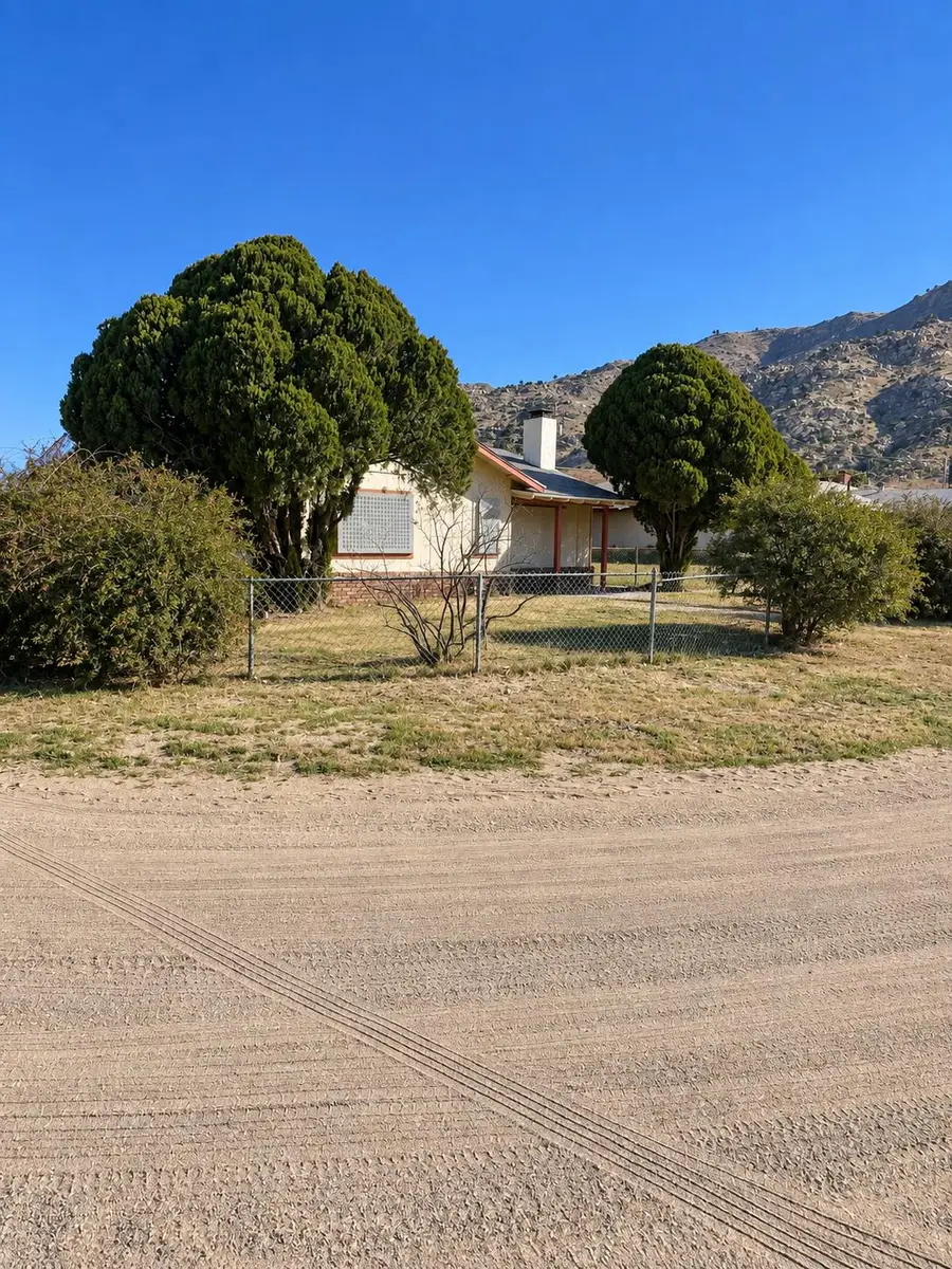 2701 Audrey Avenue, Lake Isabella, CA 93240 - #2