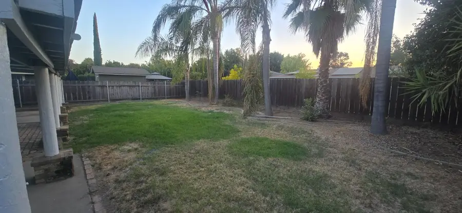 2747 Saratoga Avenue, Merced, CA 95340 - #3