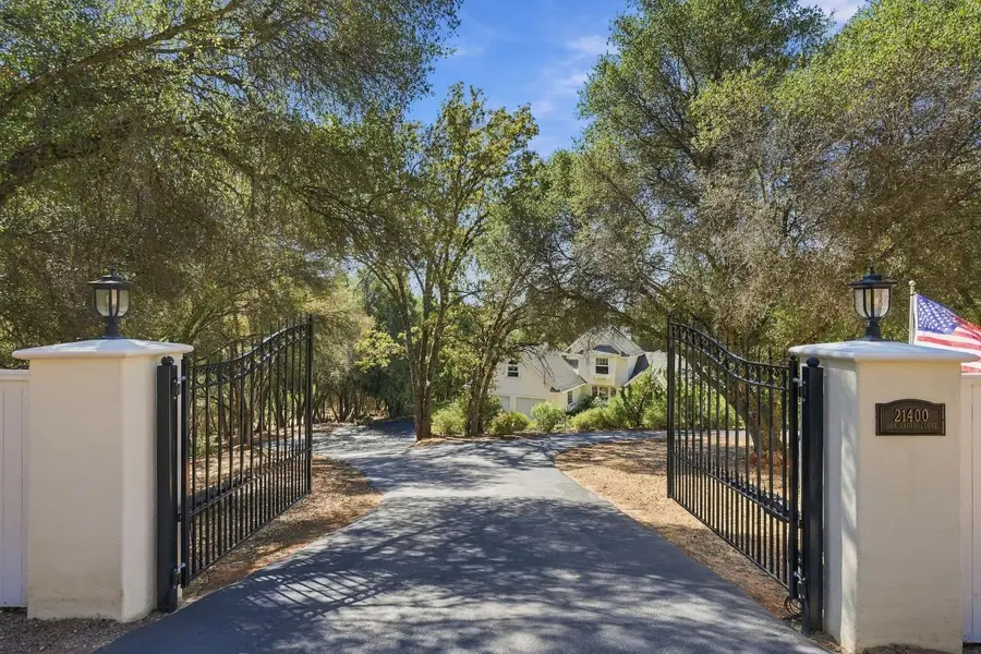 21400 Oak Grove Court, Grass Valley, CA 95949 - #2