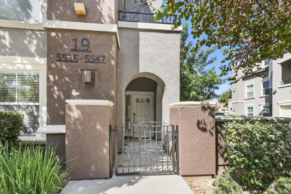 5547 Tares Circle, Elk Grove, CA 95757 - #1