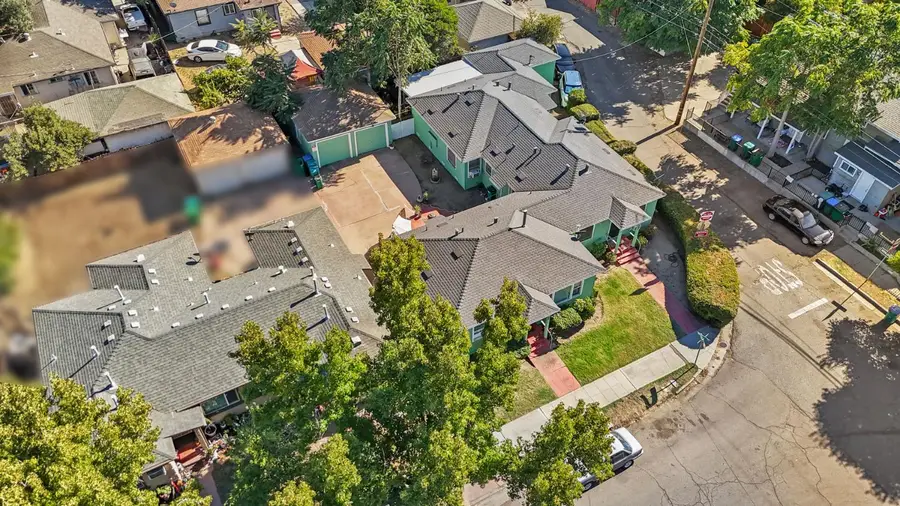 402 E Wyandotte Street, Stockton, CA 95204 - #3