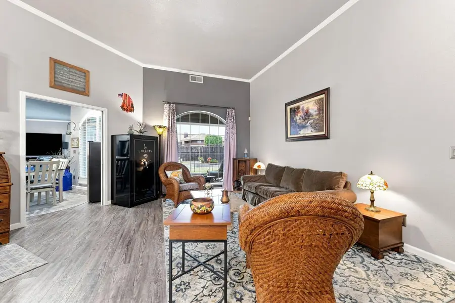 8634 Wilmot Court, Elk Grove, CA 95624 - #2