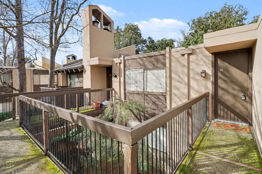 2238 Woodside Lane #13, Sacramento, CA 95825 - #3
