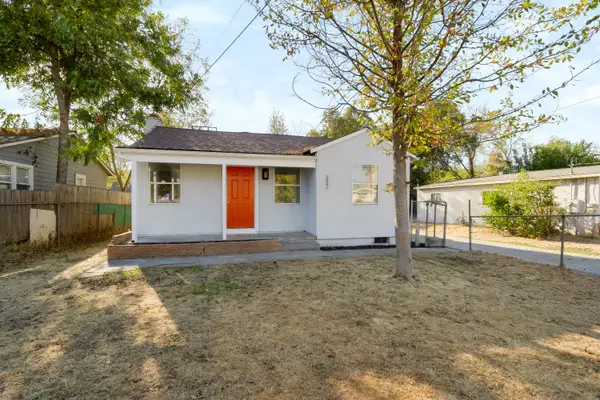 2941 Clay Street, Sacramento, CA 95815