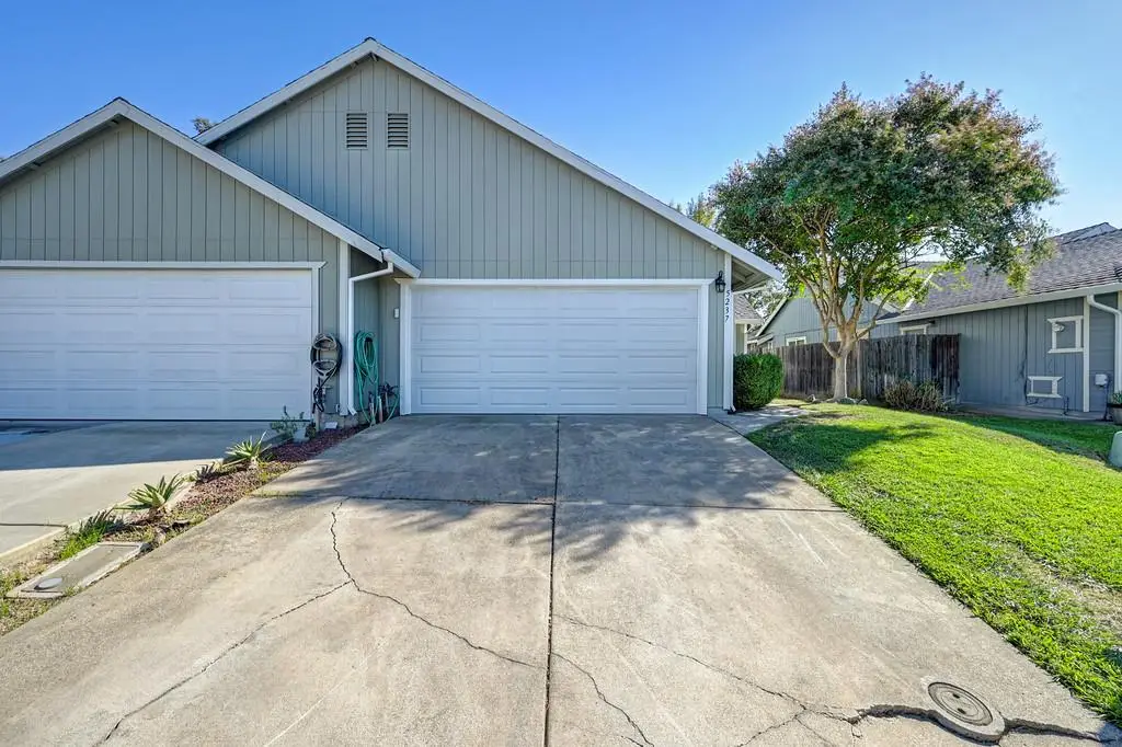 5237 Janell Way, Carmichael, CA 95608 - #1