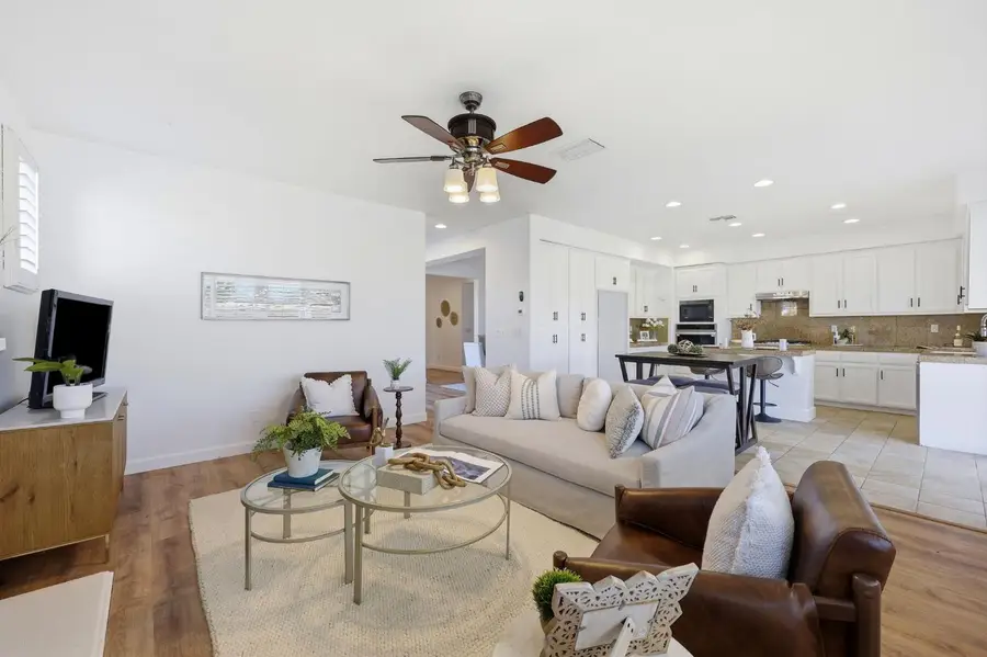568 Farrington Street, Tracy, CA 95391 - #2