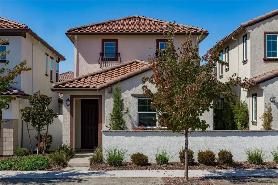 6112 Campus Parkway, Roseville, CA 95747 - #3