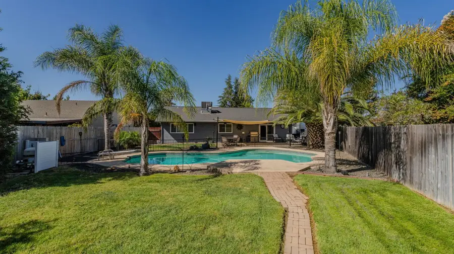 145 Emerald Drive, Galt, CA 95632 - #3